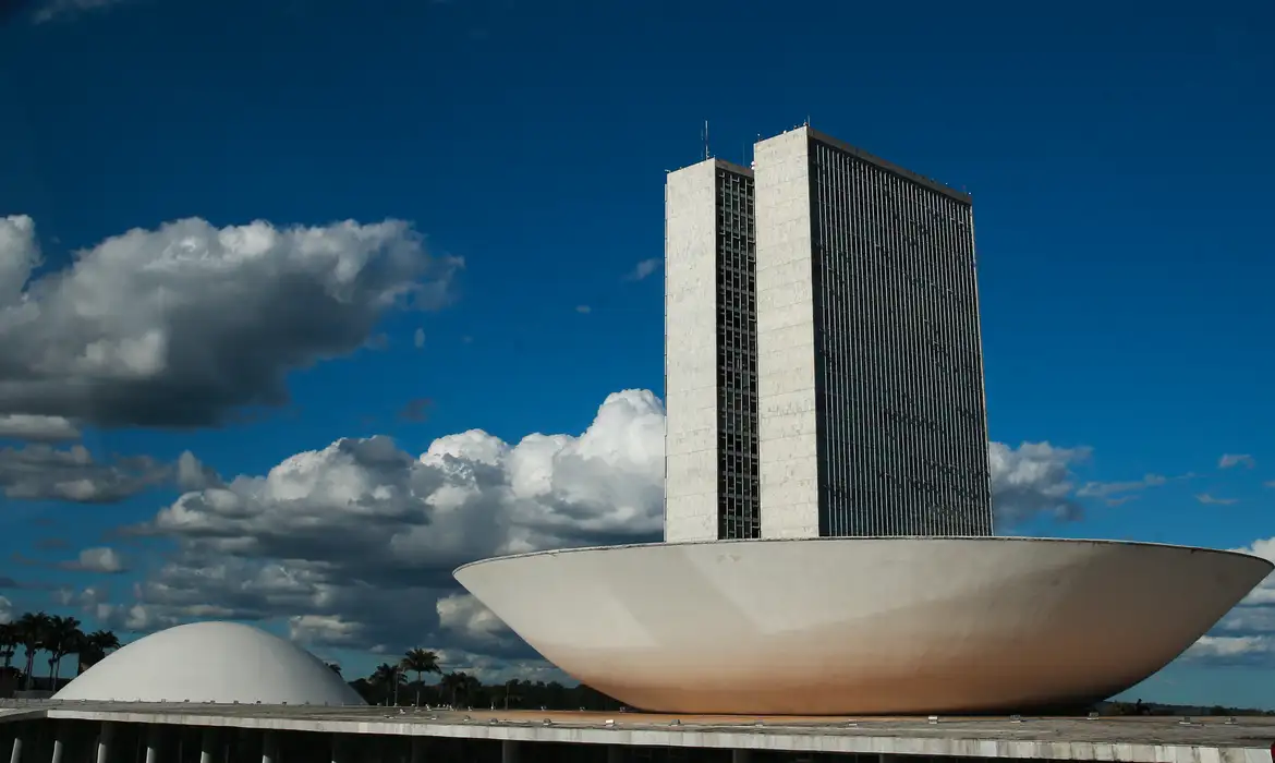 TERMO “SÍNDROME DE DOWN” SERÁ SUBSTITUÍDO POR “TRISSOMIA DO CROMOSSOMO 21” EM DOCUMENTOS E LEIS