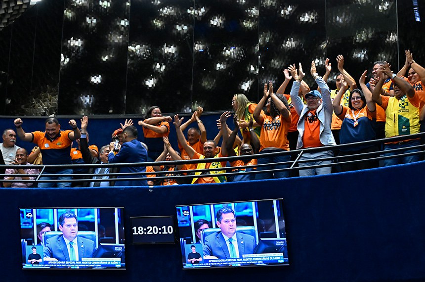 APOSENTADORIA ESPECIAL PARA AGENTES DE SAÚDE É APROVADA PELO SENADO