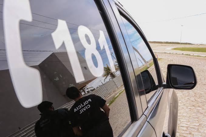 POLÍCIA CIVIL PRENDE EM FLAGRANTE AUTOR DE DISPARO CONTRA CACHORRO NA ZONA RURAL DE POÇO VERDE