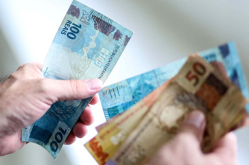 NOVO AUXÍLIO PARA FAMILIARES DE POLICIAL OU BOMBEIRO MORTO EM RAZÃO DO TRABALHO