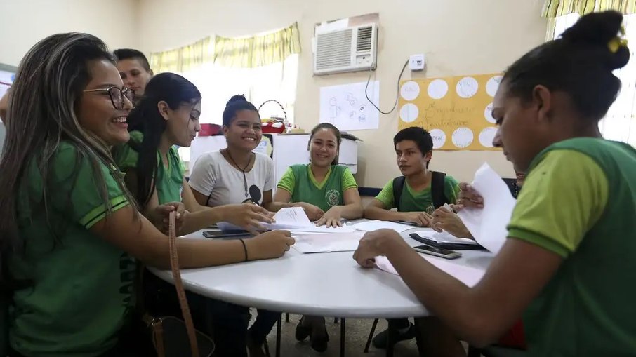 VEJA COMO FICA O ENSINO MÉDIO EM 2026